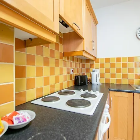 131 - Spacious 2br - Parking Galway