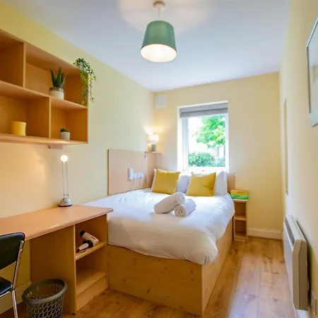 Apartment 131 - Spacious 2 Bed With Parking Galway