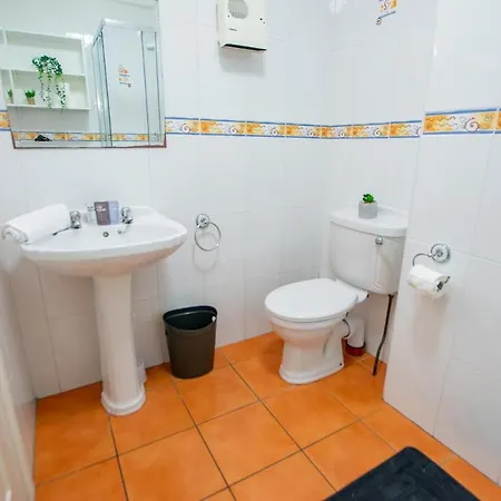 Apartment 131 - Spacious 2 Bed With Parking Galway